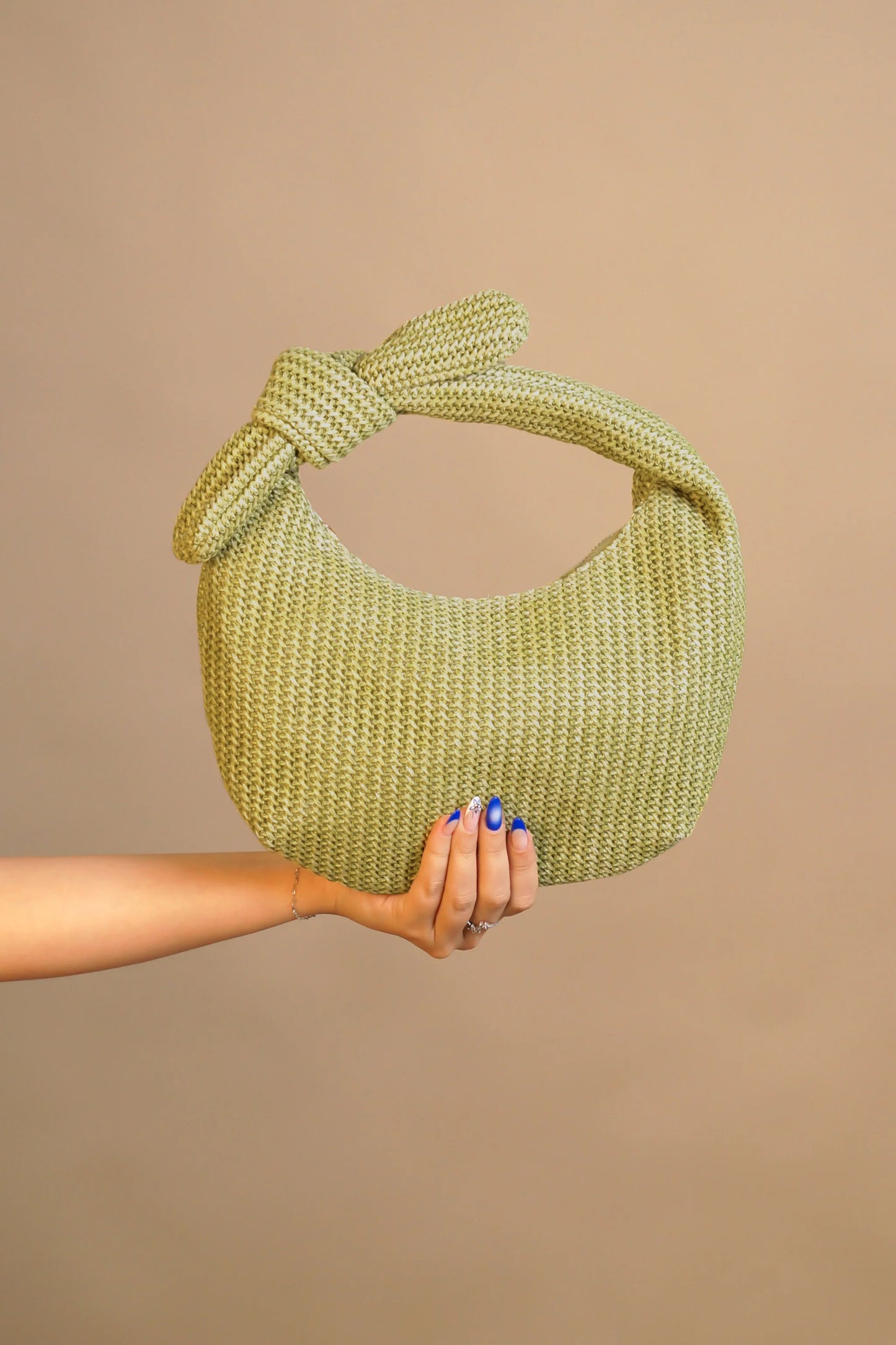 The Aura Knit Shoulder Bag ( Ivory )