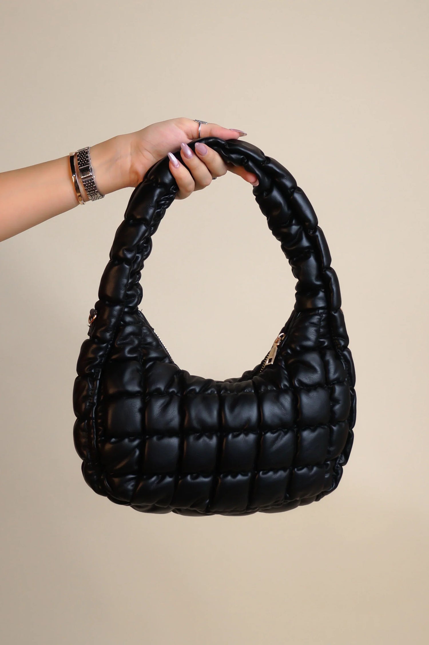 🤍 The Chic Bags Collection